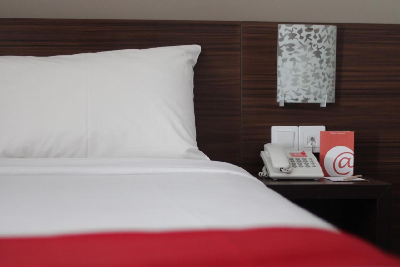 @Hom Premiere Timoho Hotel Yogyakarta Ngoại thất bức ảnh