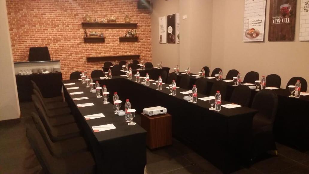 @Hom Premiere Timoho Hotel Yogyakarta Ngoại thất bức ảnh
